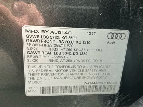 Used 2018 Audi SQ5 Premium Plus w/ Navigation Package AWD/4WD image 16