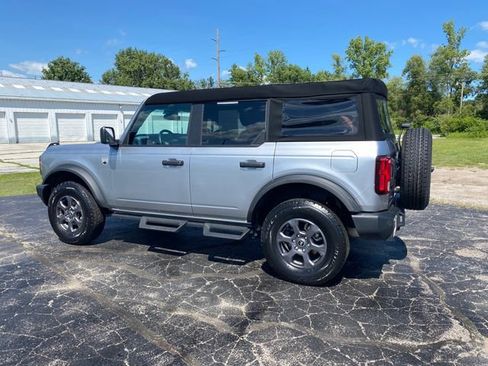 Used 2023 Ford Bronco 4-Door AWD/4WD image 6