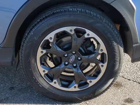 Used 2022 Subaru Crosstrek 2.0i Premium w/ Moonroof Package image 13