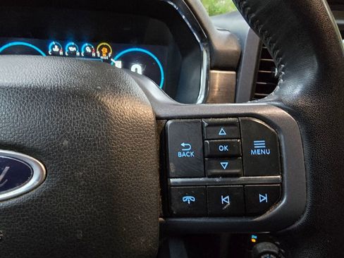 Used 2023 Ford F150 Lariat w/ Trailer Tow Package image 42