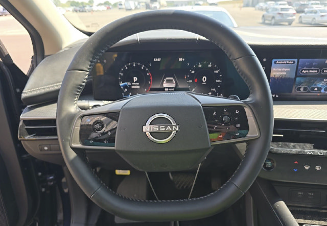 Certified 2025 Nissan Murano SV AWD/4WD image 8