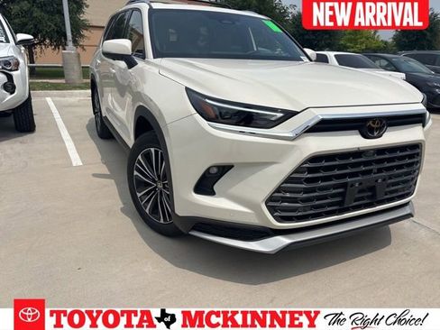 Used 2024 Toyota Grand Highlander AWD Hybrid image 1