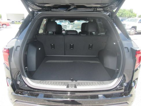 New 2027 GMC Terrain AT4 w/ Convenience Package III AWD/4WD image 33