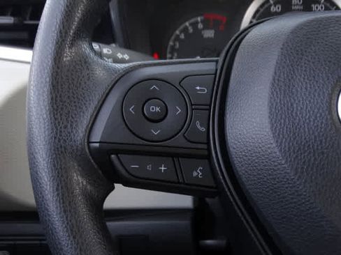 Certified 2022 Toyota Corolla LE w/ LE Convenience Package image 38