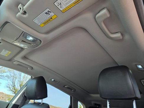 Used 2021 Hyundai Tucson Ultimate w/ Cargo Package image 10