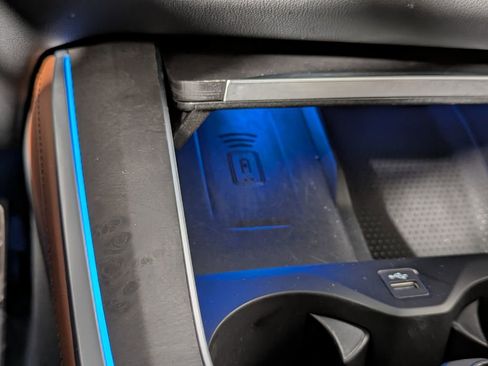 Certified 2023 BMW X5 xDrive45e w/ Executive Package image 34