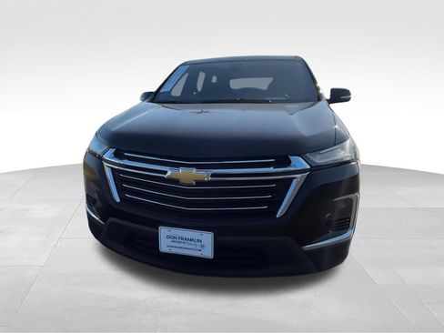 Used 2023 Chevrolet Traverse LT AWD/4WD image 3