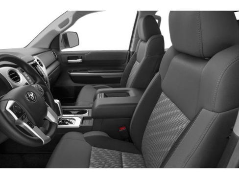 Used 2019 Toyota Tundra SR5 AWD/4WD image 9