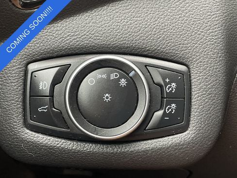 Used 2017 Ford Escape Titanium AWD/4WD image 27