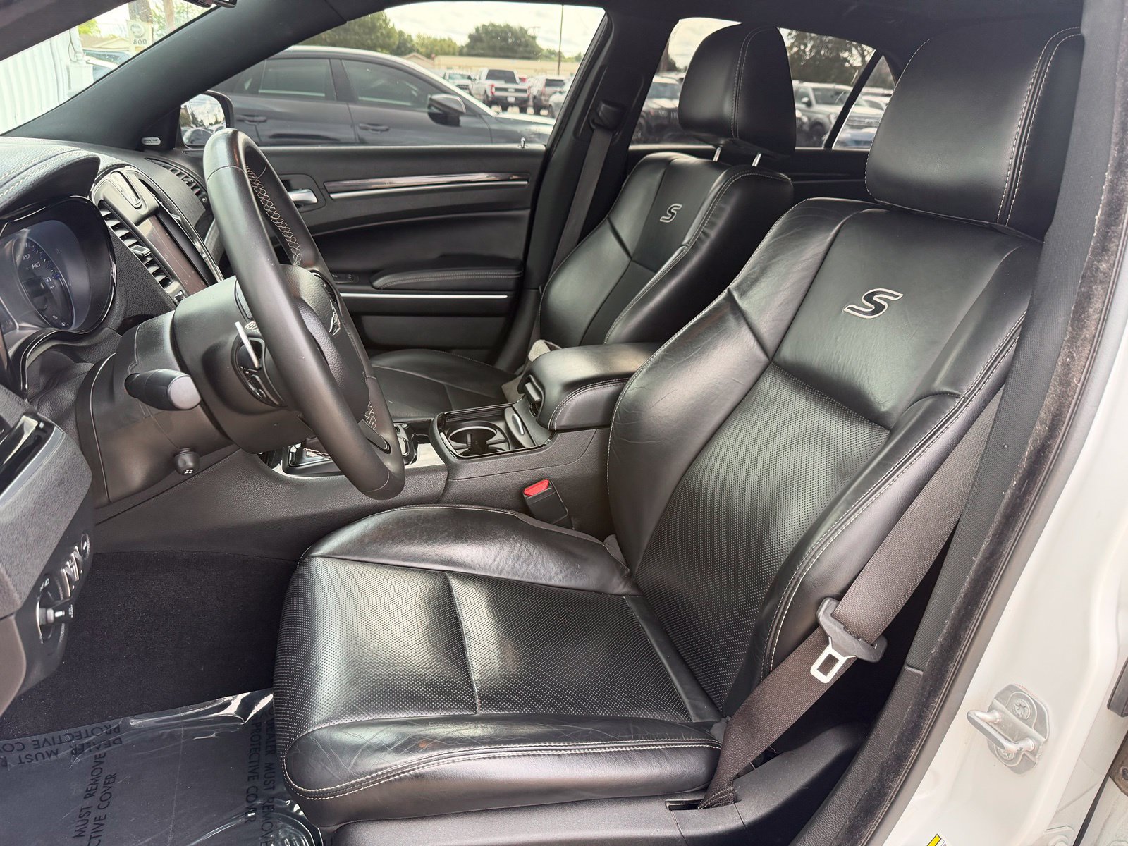 Used 2022 Chrysler 300 S w/ Comfort Group RWD image 27