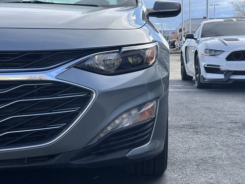 Used 2023 Chevrolet Malibu LT image 32