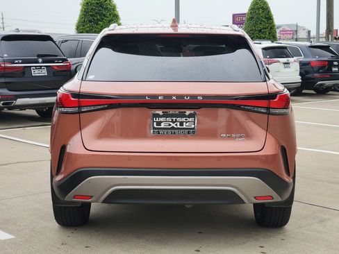 Certified 2025 Lexus RX 350 Premium Plus w/ Convenience Package AWD/4WD image 6