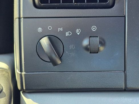 Used 2006 Ford F350 XLT image 35