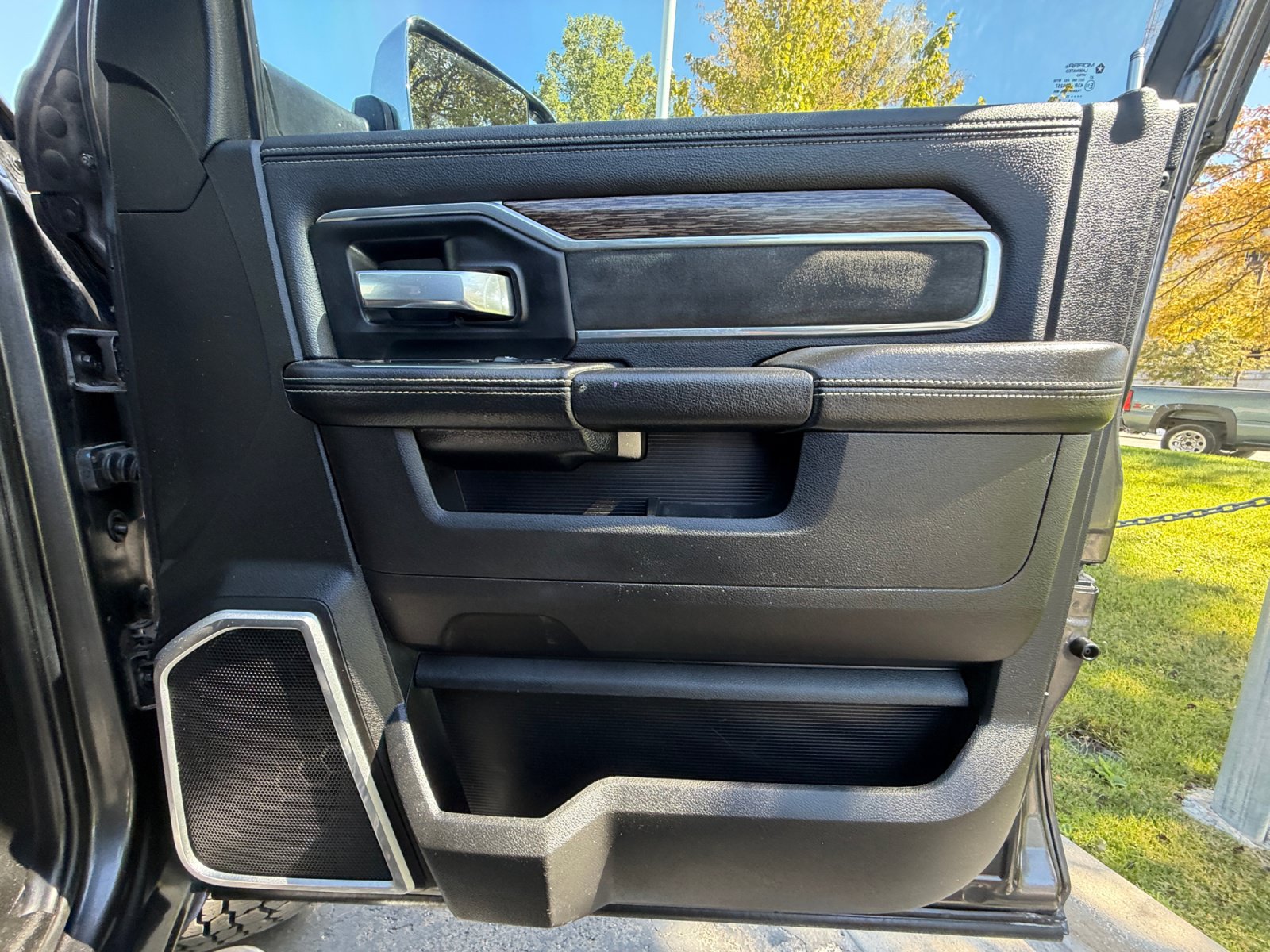 Used 2021 RAM 3500 Laramie w/ Safety Group AWD/4WD image 22