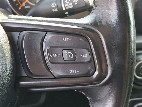Used 2022 Jeep Gladiator Sport AWD/4WD image 22