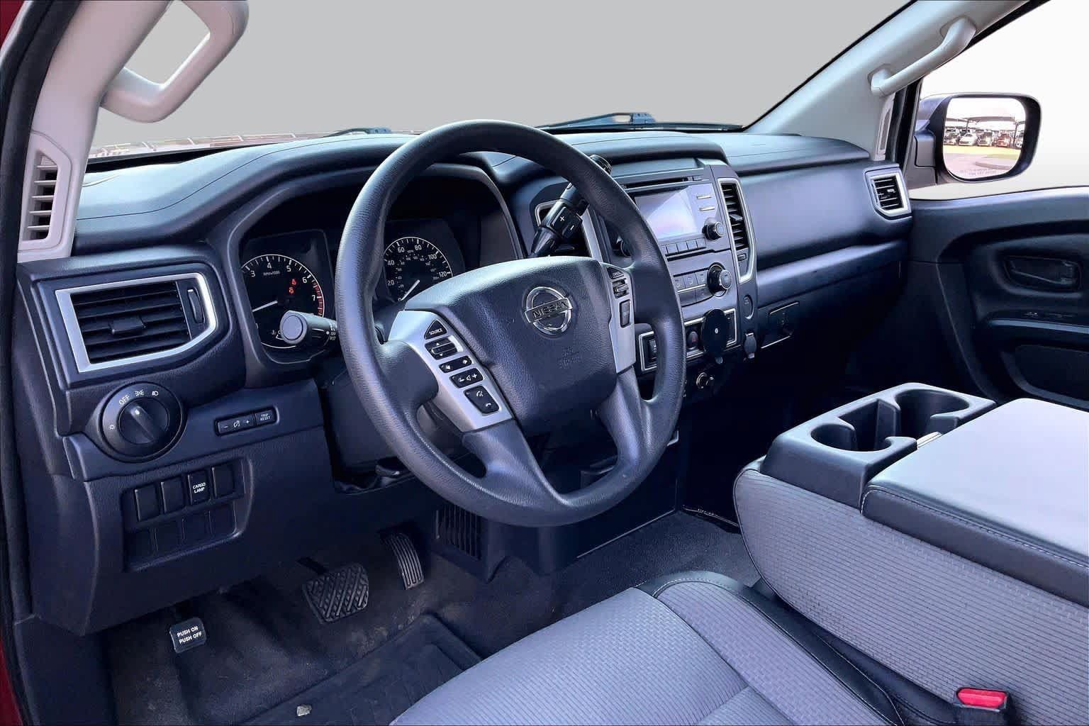 Used 2018 Nissan Titan S w/ S Utility Package AWD/4WD image 19