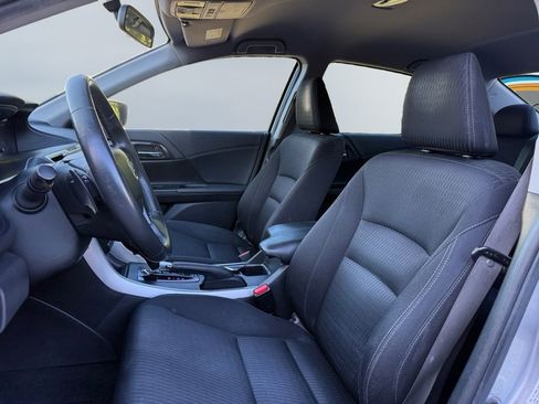 Used 2015 Honda Accord Sport image 20