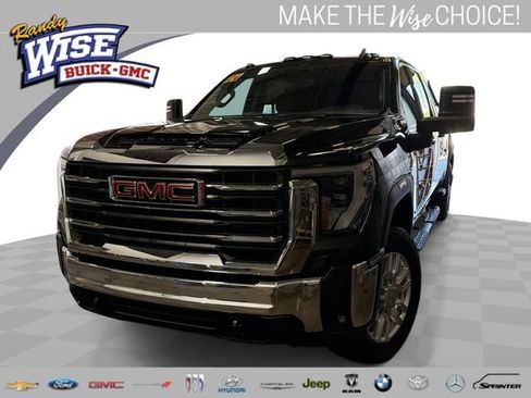Used 2024 GMC Sierra 2500 SLE w/ SLE Value Package; AWD/4WD image 1