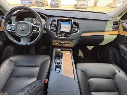 Used 2022 Volvo XC90 T8 Inscription Expression w/ Advanced Package image 27