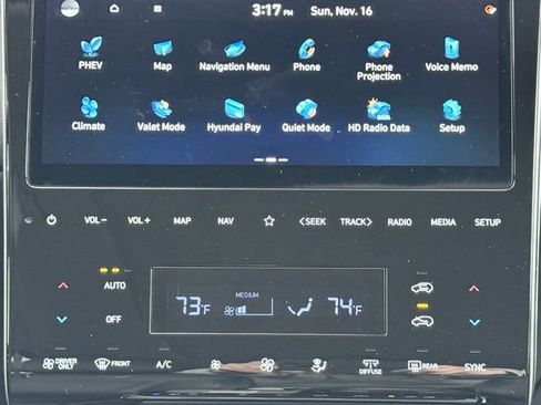 Used 2024 Hyundai Tucson Limited image 30