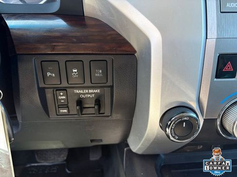 Used 2017 Toyota Tundra Limited w/ Limited Premium Package image 17