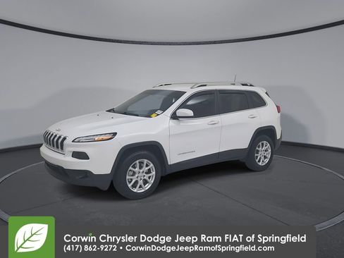 Certified 2016 Jeep Cherokee Latitude image 7