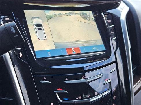 Used 2020 Cadillac Escalade 2WD image 14