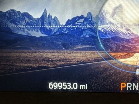 Used 2021 Ford Escape Titanium w/ Titanium Premium Package image 23