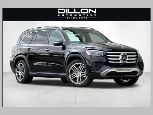 Used 2024 Mercedes-Benz GLS 450 4MATIC image 1