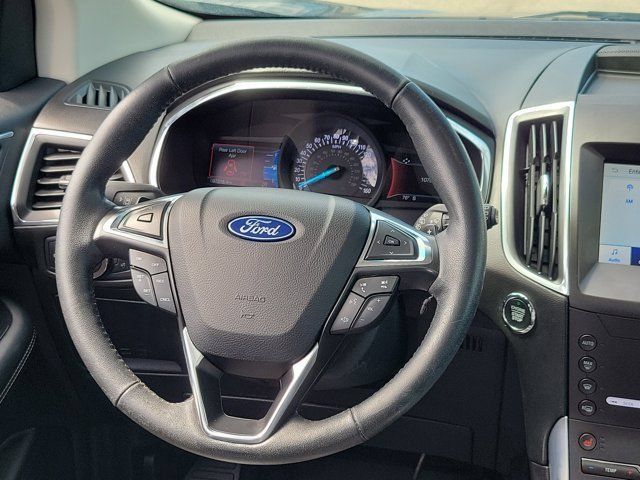 Certified 2020 Ford Edge Titanium w/ Canadian Touring Package AWD/4WD image 18