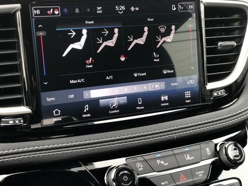 New 2026 Chrysler Pacifica Select image 31