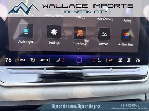 New 2026 Volkswagen Tiguan SE AWD/4WD image 32