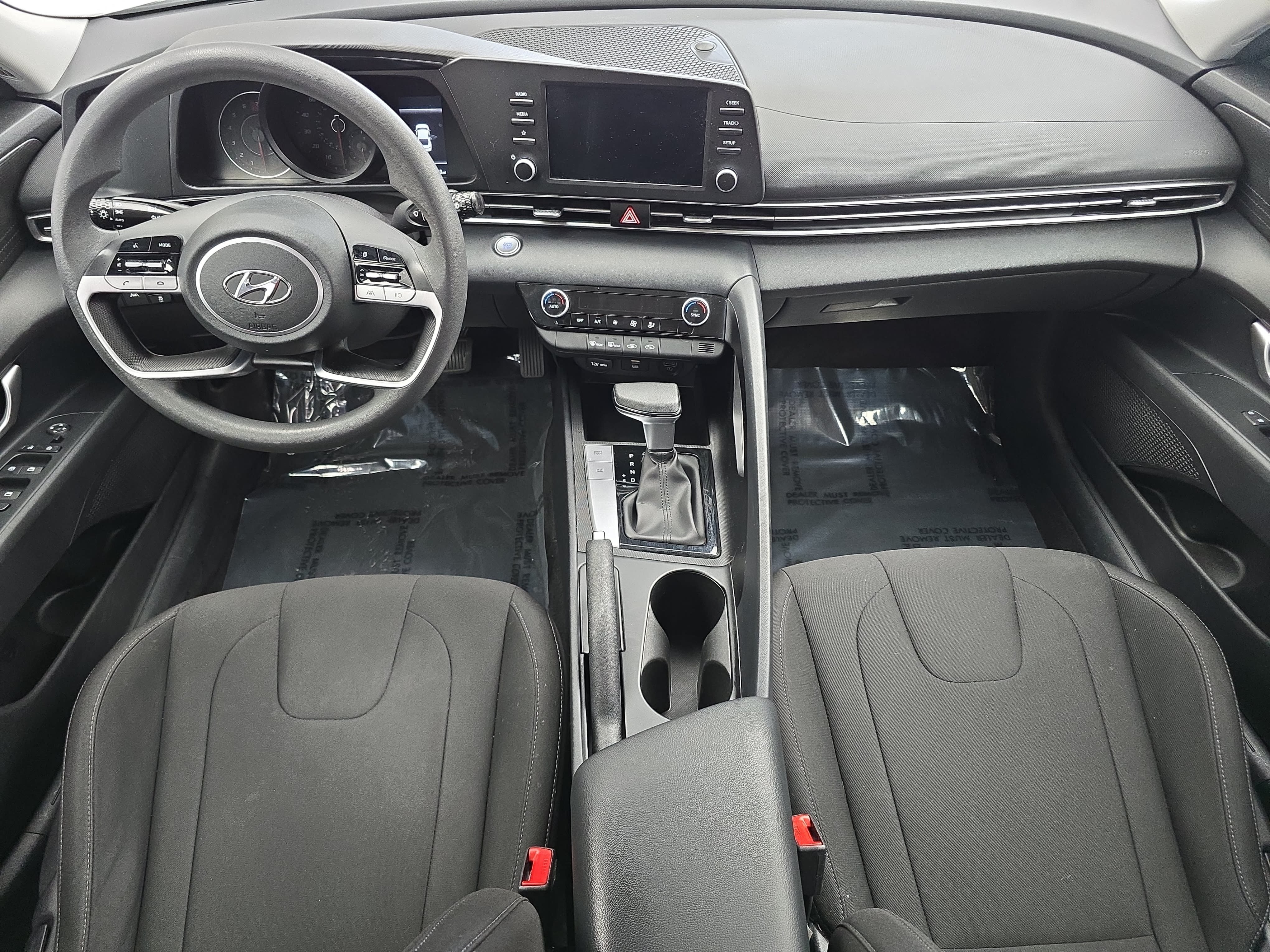 Used 2022 Hyundai Elantra SEL FWD image 9