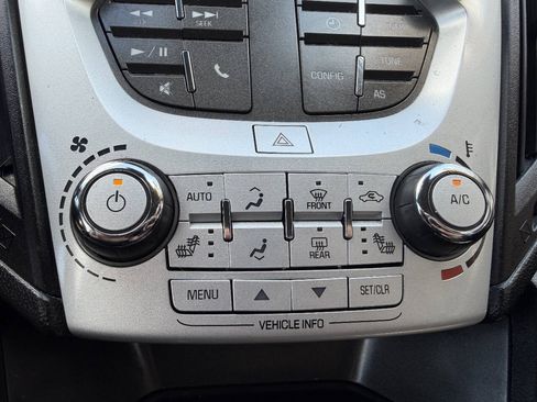 Used 2017 Chevrolet Equinox LT w/ Sport Edition FWD image 14