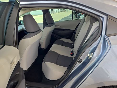Used 2024 Toyota Corolla LE FWD image 13