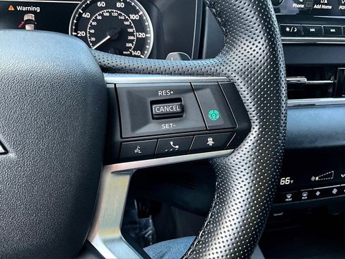 Used 2024 Mitsubishi Outlander SE Black Edition image 19