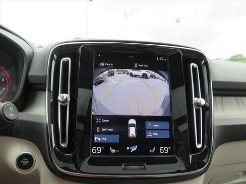 Used 2022 Volvo XC40 T5 Inscription w/ Advanced Package AWD/4WD image 13