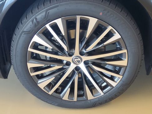 New 2026 Lexus RX 350h AWD/4WD image 4