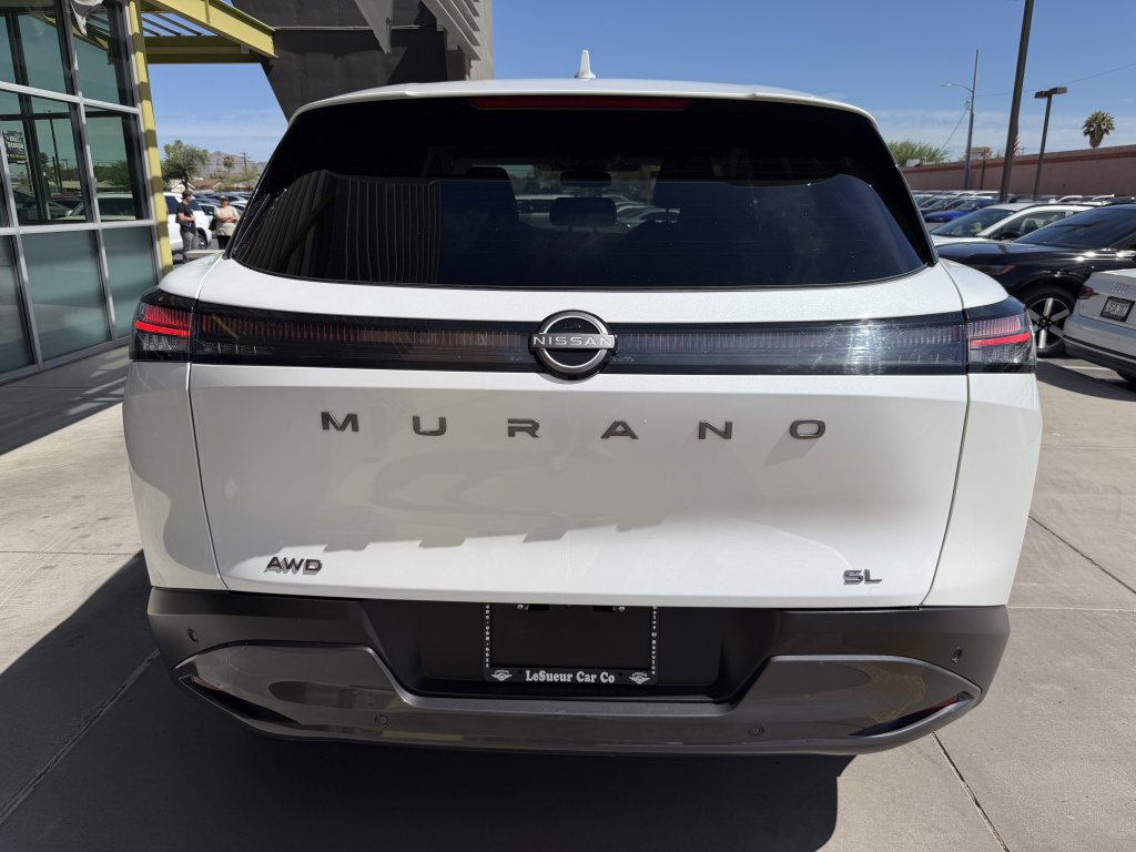 Used 2025 Nissan Murano SL AWD/4WD image 13