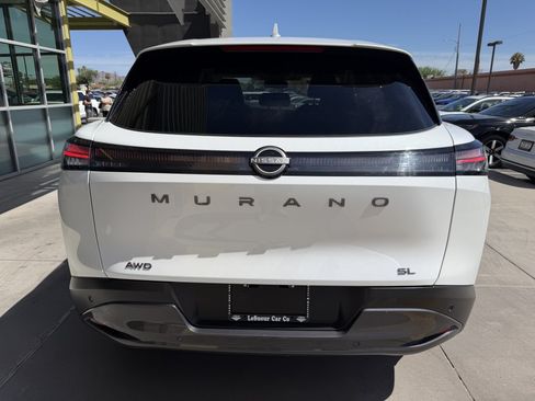 Used 2025 Nissan Murano SL AWD/4WD image 13