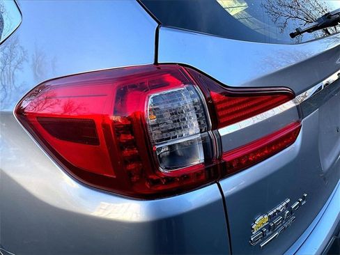 Used 2022 Subaru Ascent Limited image 32