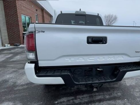 Certified 2023 Toyota Tacoma TRD Sport image 3