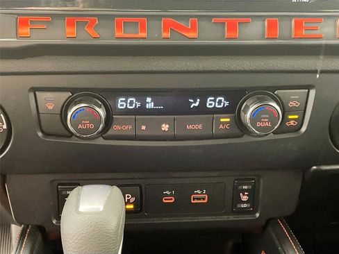 Used 2026 Nissan Frontier PRO-4X AWD/4WD image 9