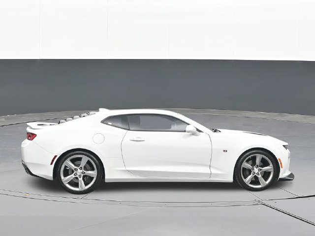 Used 2017 Chevrolet Camaro SS RWD image 17