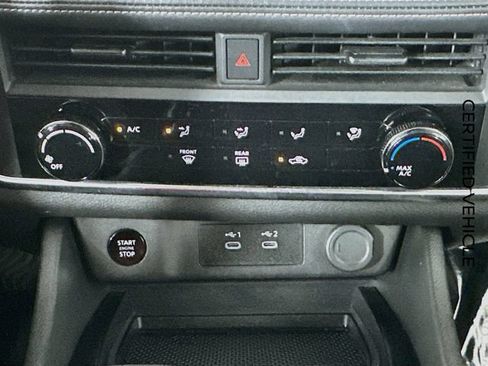 Certified 2024 Nissan Rogue S FWD image 16