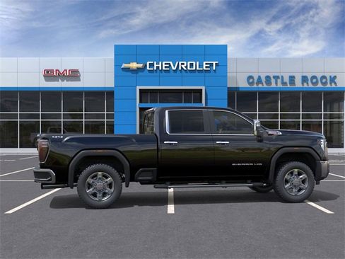 New 2025 GMC Sierra 2500 SLT w/ SLT Premium Package image 5