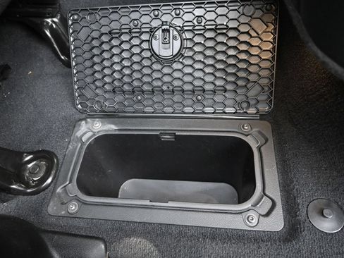 Used 2024 RAM 2500 Laramie AWD/4WD image 29