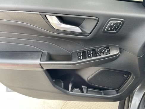 Certified 2023 Ford Escape ST-Line Elite w/ Premium Technology Package AWD/4WD image 10