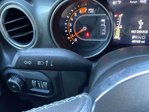 Used 2022 Jeep Wrangler Unlimited Sahara w/ Safety Group AWD/4WD image 22