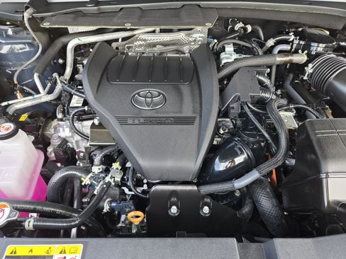 Used 2026 Toyota Grand Highlander AWD Hybrid image 33